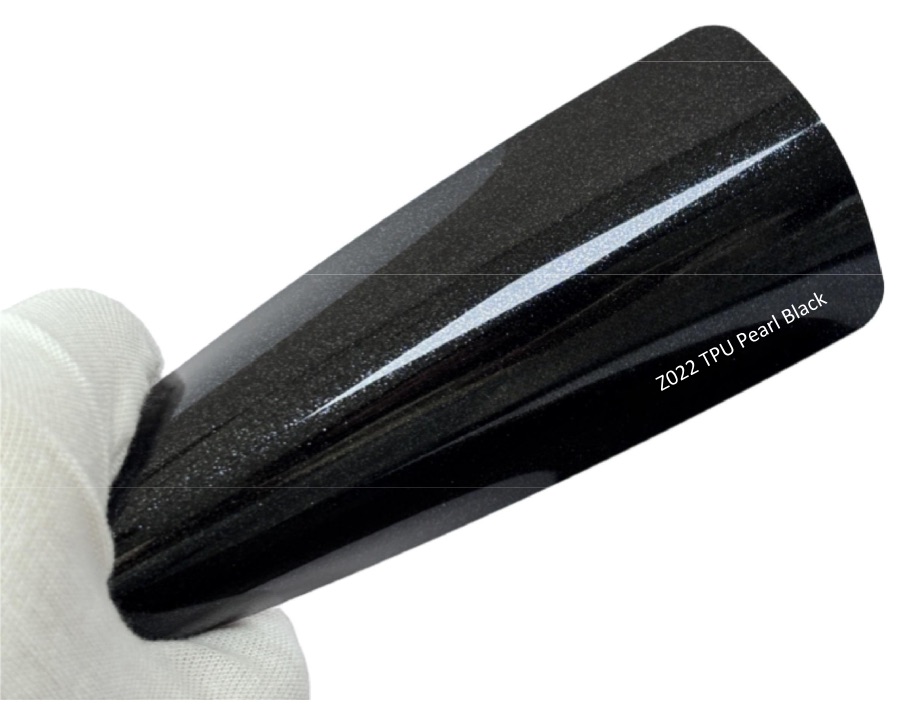 Z022 Pearl Black – kolorowa folia PPF