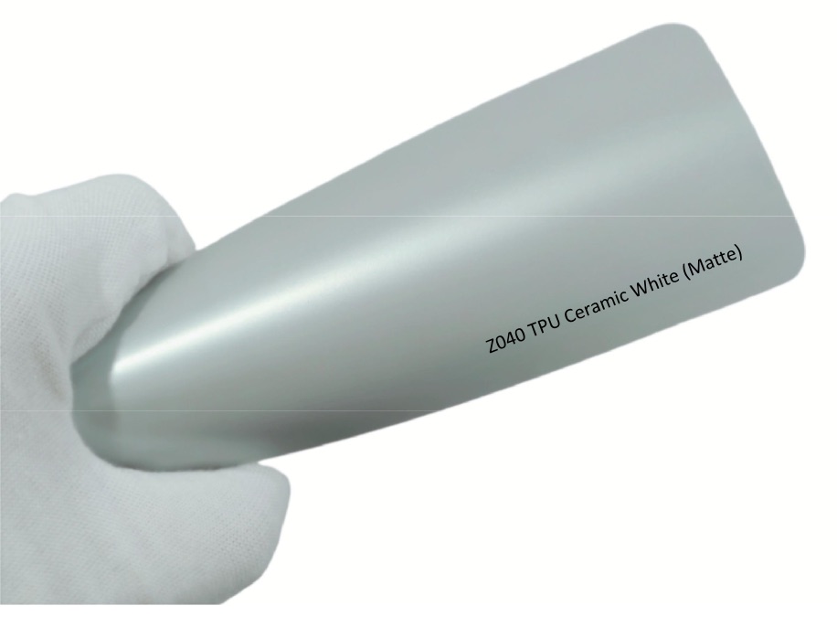 Z040 Ceramic White (Matte) – kolorowa folia PPF