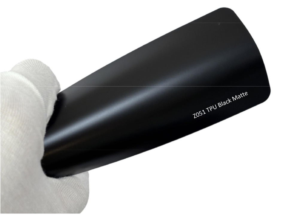 Z051 Black Matte – kolorowa folia PPF