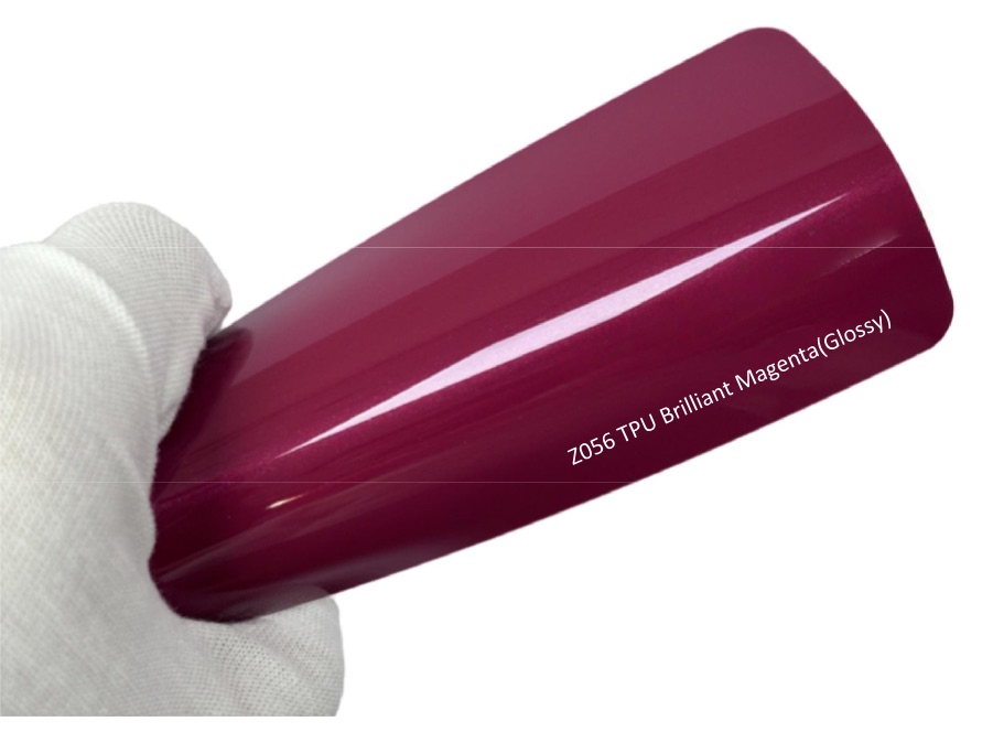 Z056 Brilliant Magenta (Glossy) – kolorowa folia PPF