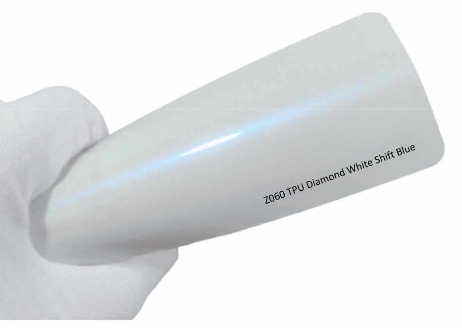 Z060 Diamond White Shift Blue – kolorowa folia PPF